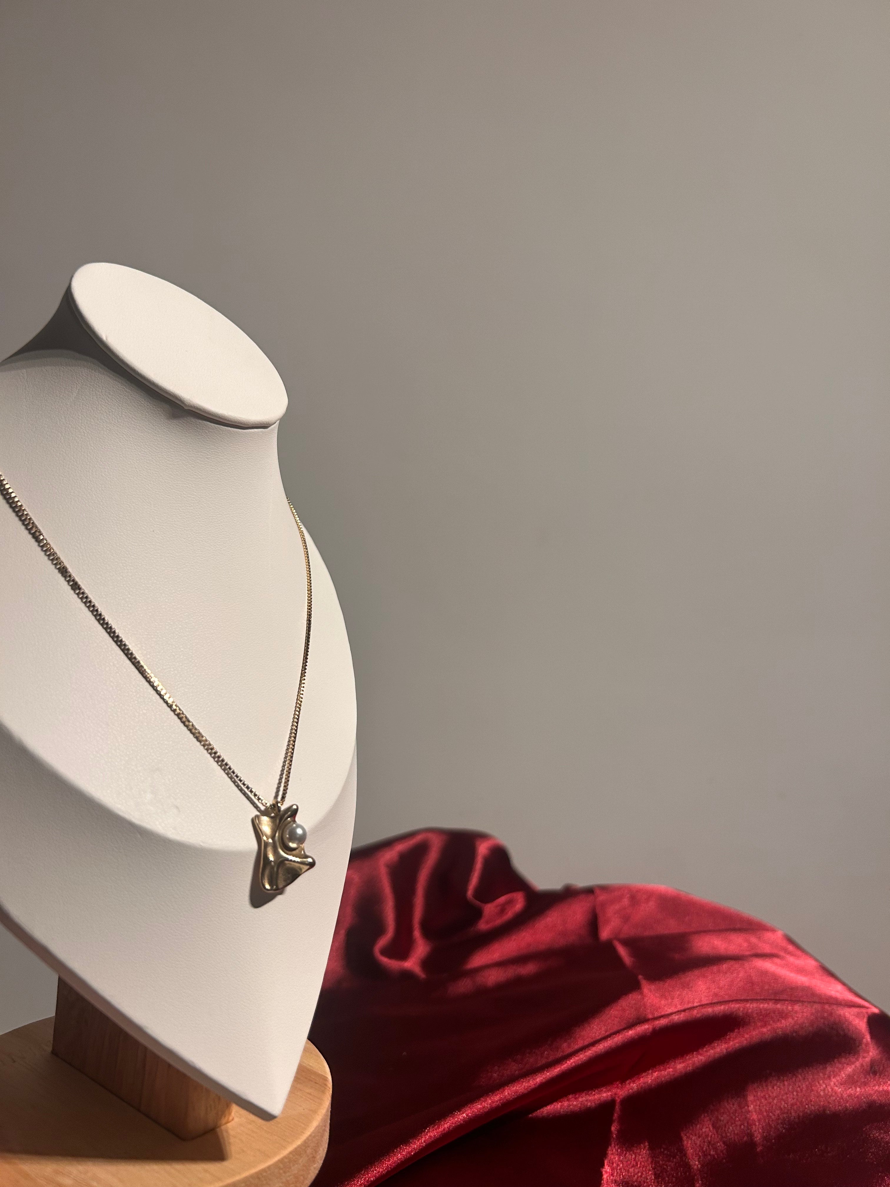 Vintage Pearl Fragment Set