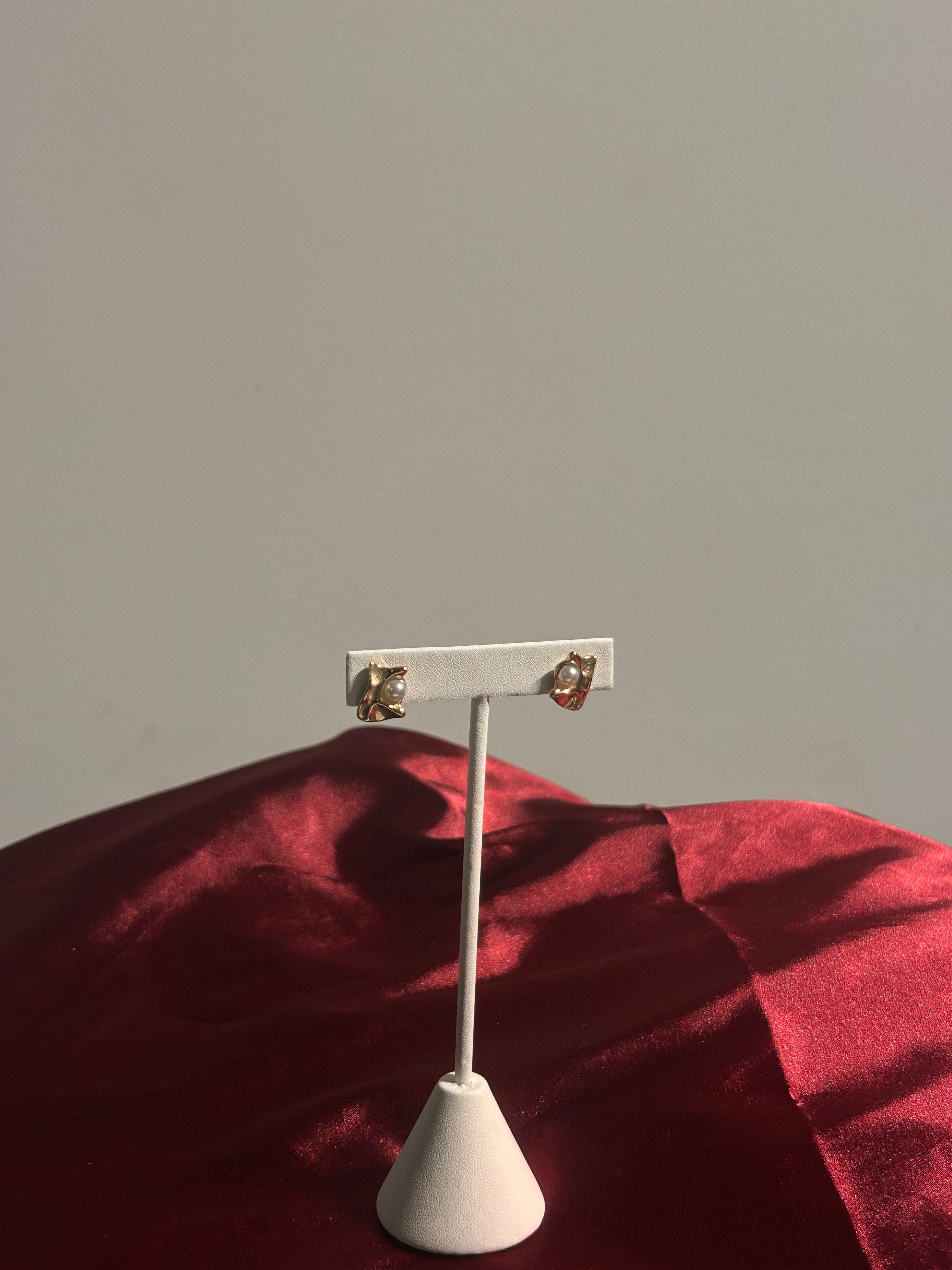 Vintage Pearl Fragment Set